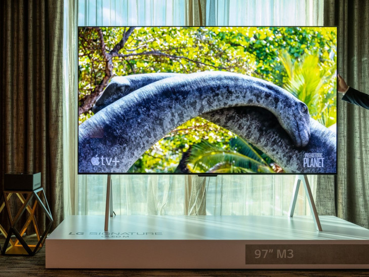 Đánh giá chiếc Smart Tivi LG 65 Inch 4K UHD 65UQ9100PSD có đáng mua hay không?