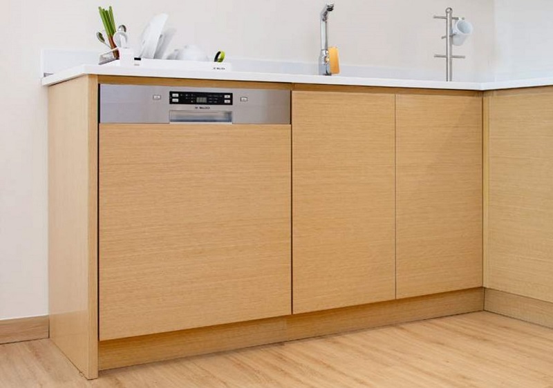 Máy rửa bát bán âm là gì? Tên máy rửa bát bán âm tốt nhất thị trường hiện nay