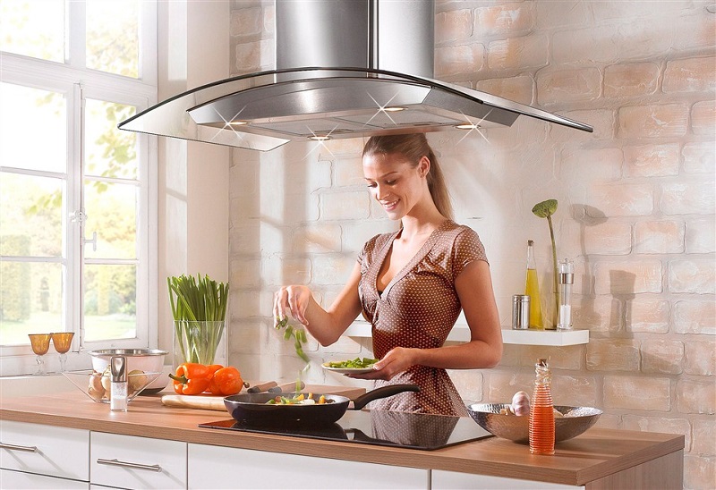 Kinh nghiệm chọn mua máy hút mùi chất lượng giá rẻ cho gia đình