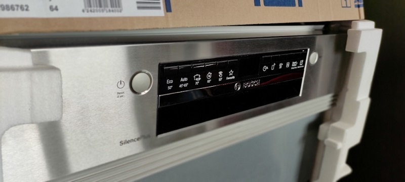Trải nghiệm dùng máy rửa bát Bosch SMI4HCS48E cùng Điện máy Thiên Phú