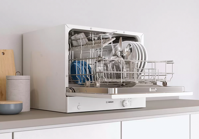 Nên mua máy rửa bát Bosch serie 6 10 bộ hay 8 bộ cho gia đình 4 người?