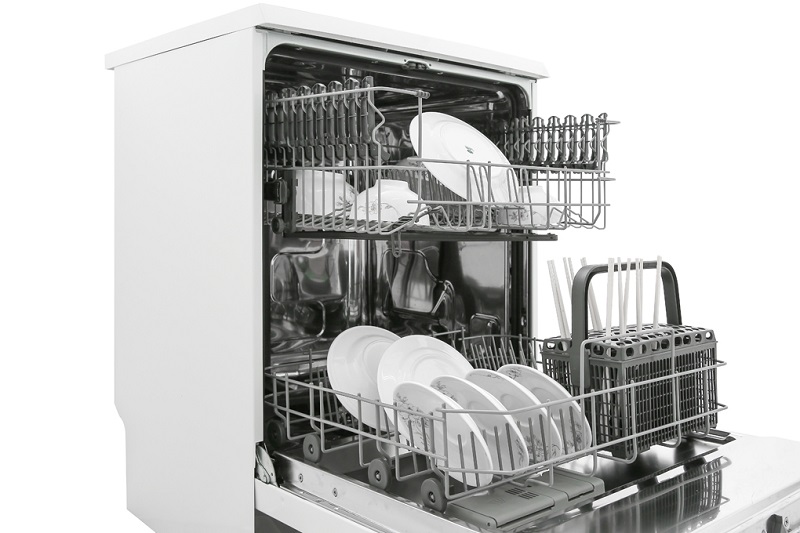 Đời ngắn ngủi, hãy trải nghiệm máy rửa bát Bosch SMS4HAW48E trước khi quá muộn