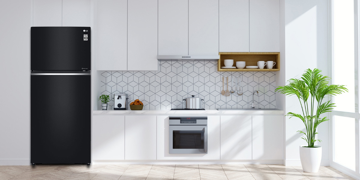 Vì sao bạn nên mua tủ lạnh LG GN-L702GBI cho phòng bếp gia đình?