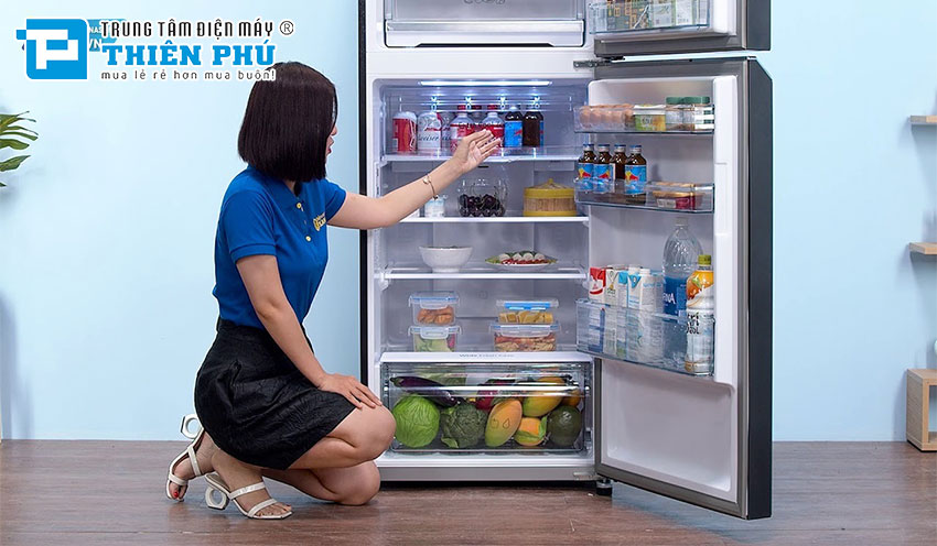 Đánh giá tủ lạnh Panasonic Inverter NR-BL351GKVN: Chất liệu có đáng sở hữu