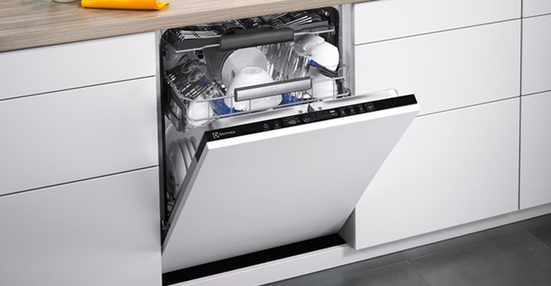 So sánh máy rửa bát Hafele HDW-HI60B và máy rửa bát Electrolux ESL5343LO