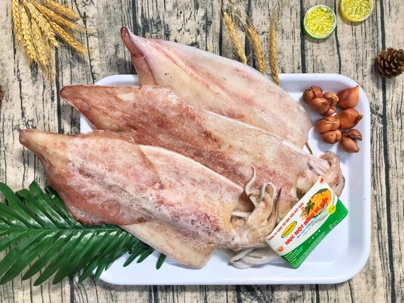 Chuẩn bị nguyên liệu nướng mực