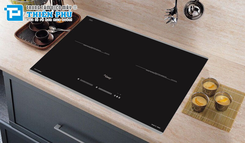 Thiết kế vùng nấu của Canzy CZ 989DH và Bosch PPI82560MS