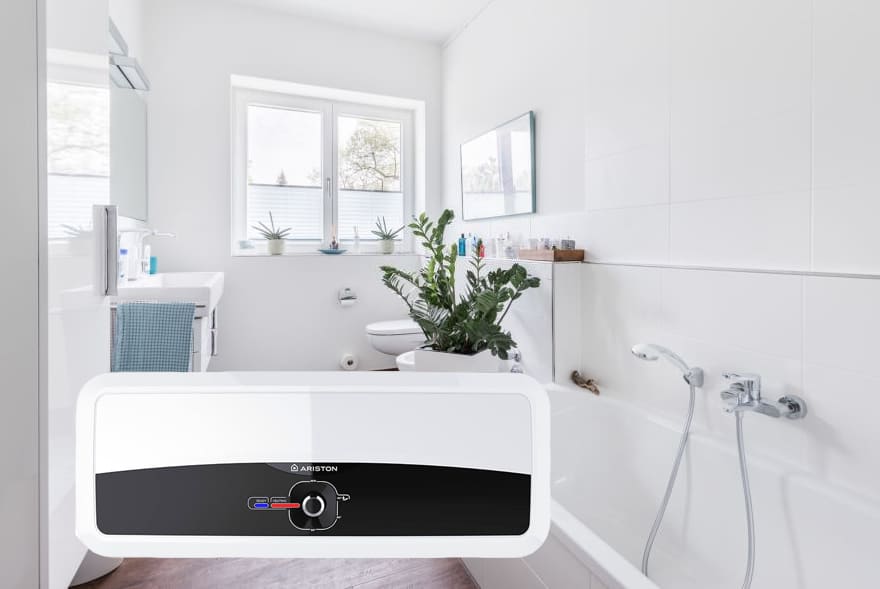 Bình nóng lạnh Ariston SLim2 20RS và Ferroli QQAE20 loại nào tốt hơn?