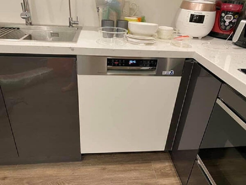 Máy rửa bát Bosch SMI6ZCS49E 14 bộ serie 6 có dung tích 14 bộ