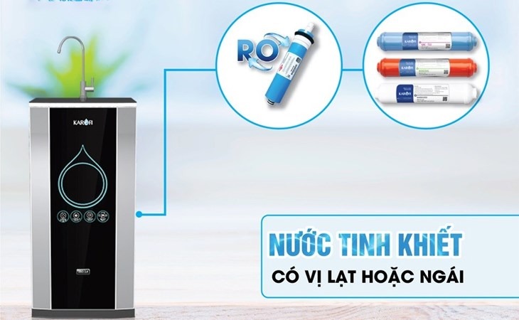 Nước tinh khiết có vị lạt hoặc ngái