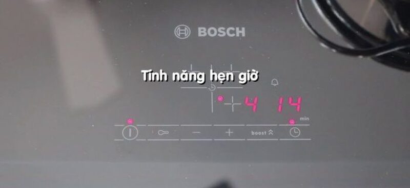 Chủ động thời gian nấu nướng bằng bếp từ Bosch PID631BB1E serie 4 nhờ tính năng hẹn giờ tắt bếp