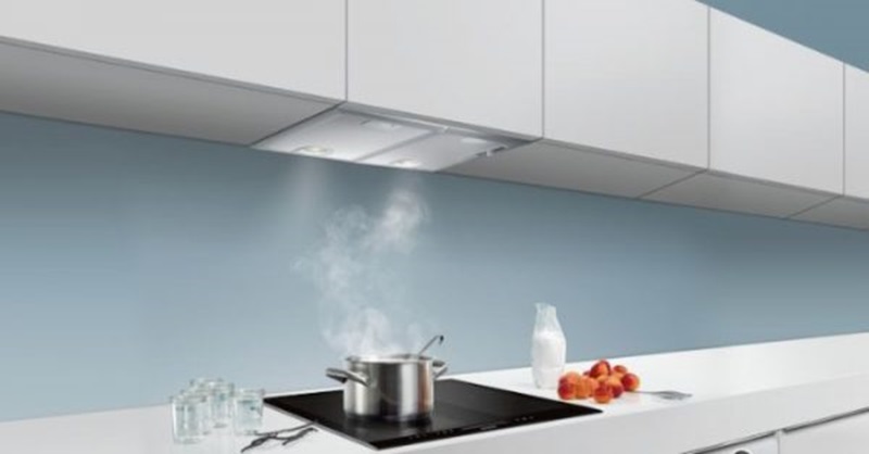 Máy hút mùi Bosch DHL755BL thiết kế âm tủ
