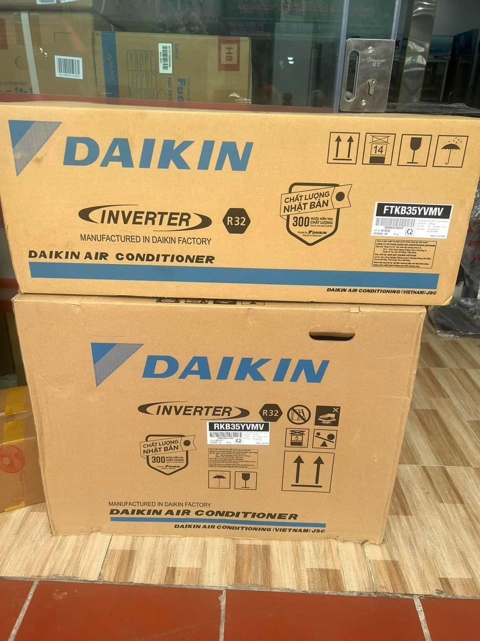 Điều hòa Daikin 12000btu 1 chiều FTKB35YVMV - Điều hòa bảo vệ sức khỏe toàn diện