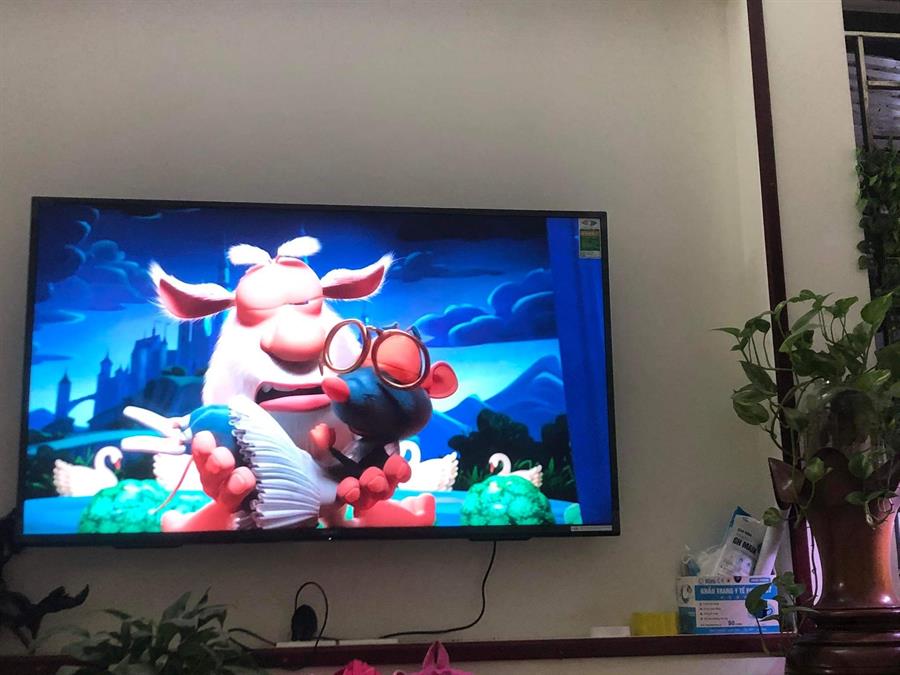 So sánh tivi Sony 55 inch KD-55X75K và tivi Samsung UA55BU8000KXXV, nên mua loại nào?