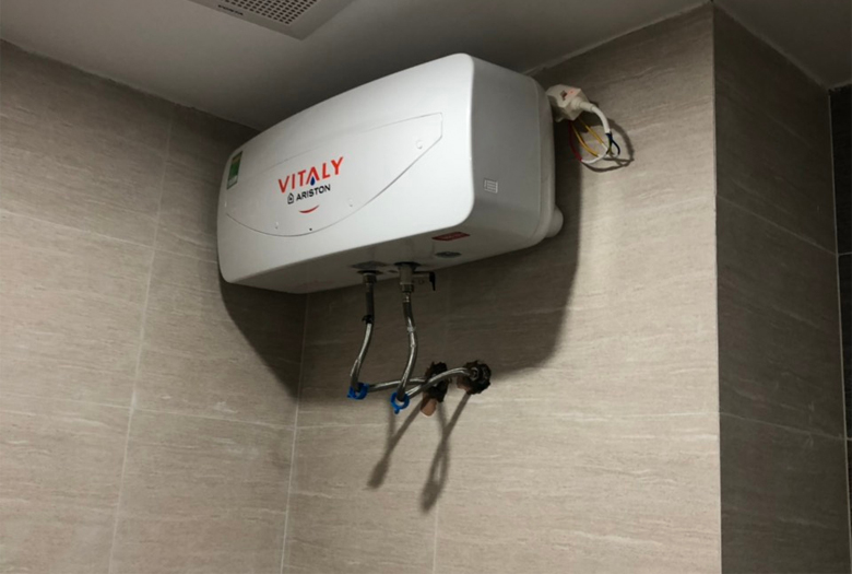 Bình nóng lạnh Ariston 20 Lít Vitaly 20SL dưới 2 triệu có tốt không?