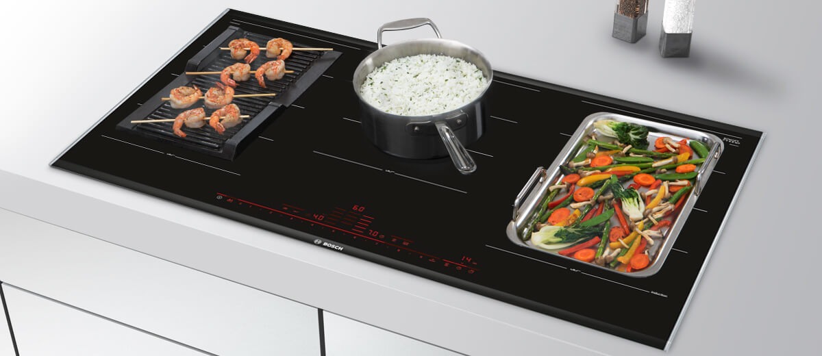 Review chi tiết công nghệ Flexinduction Zone trên bếp từ Bosch đa vùng nấu