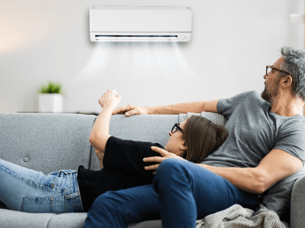 So sánh chất lượng giữa điều hòa Daikin và điều hòa Electrolux, nên mua loại nào?