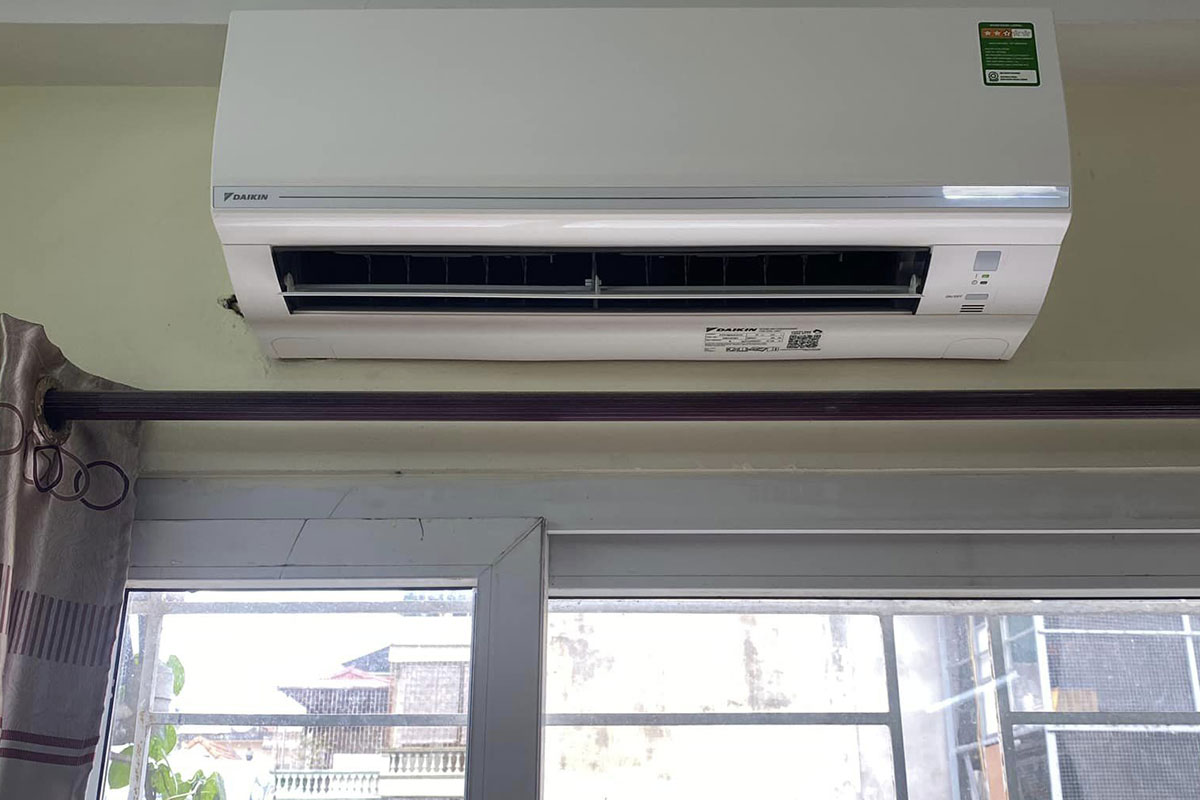 Đánh giá ưu nhược điểm của điều hòa Daikin 9000btu 1 chiều FTF25XAV1V