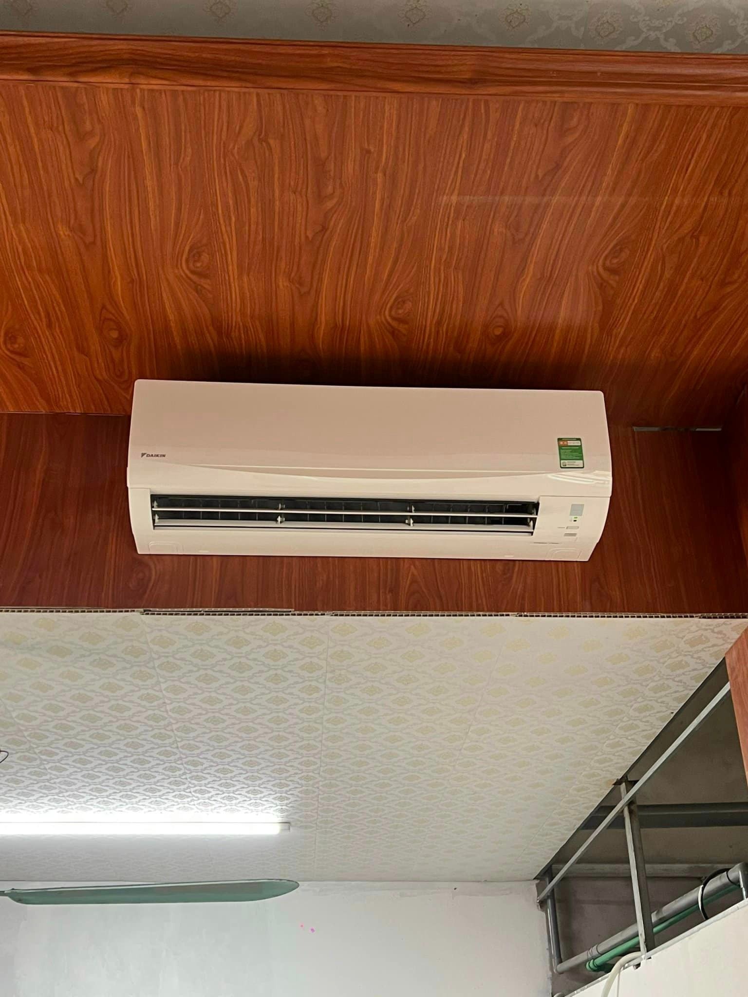 Điều hòa Daikin 9000btu FTF25XAV1V: Thiết bị làm mát, hút ẩm và lọc không khí