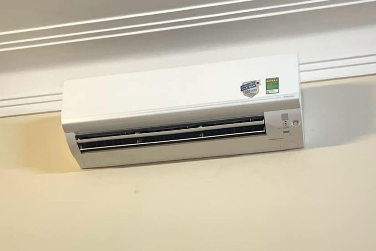 So sánh thiết kế và độ bền giữa điều hòa Daikin FTHF50VAVMV và LG V18API1