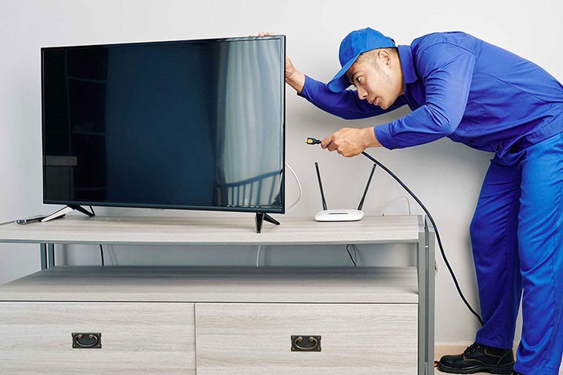 Lỗi tivi Samsung có kẻ sọc ngang và dọc ở màn hình - Nguyên nhân và cách khắc phục