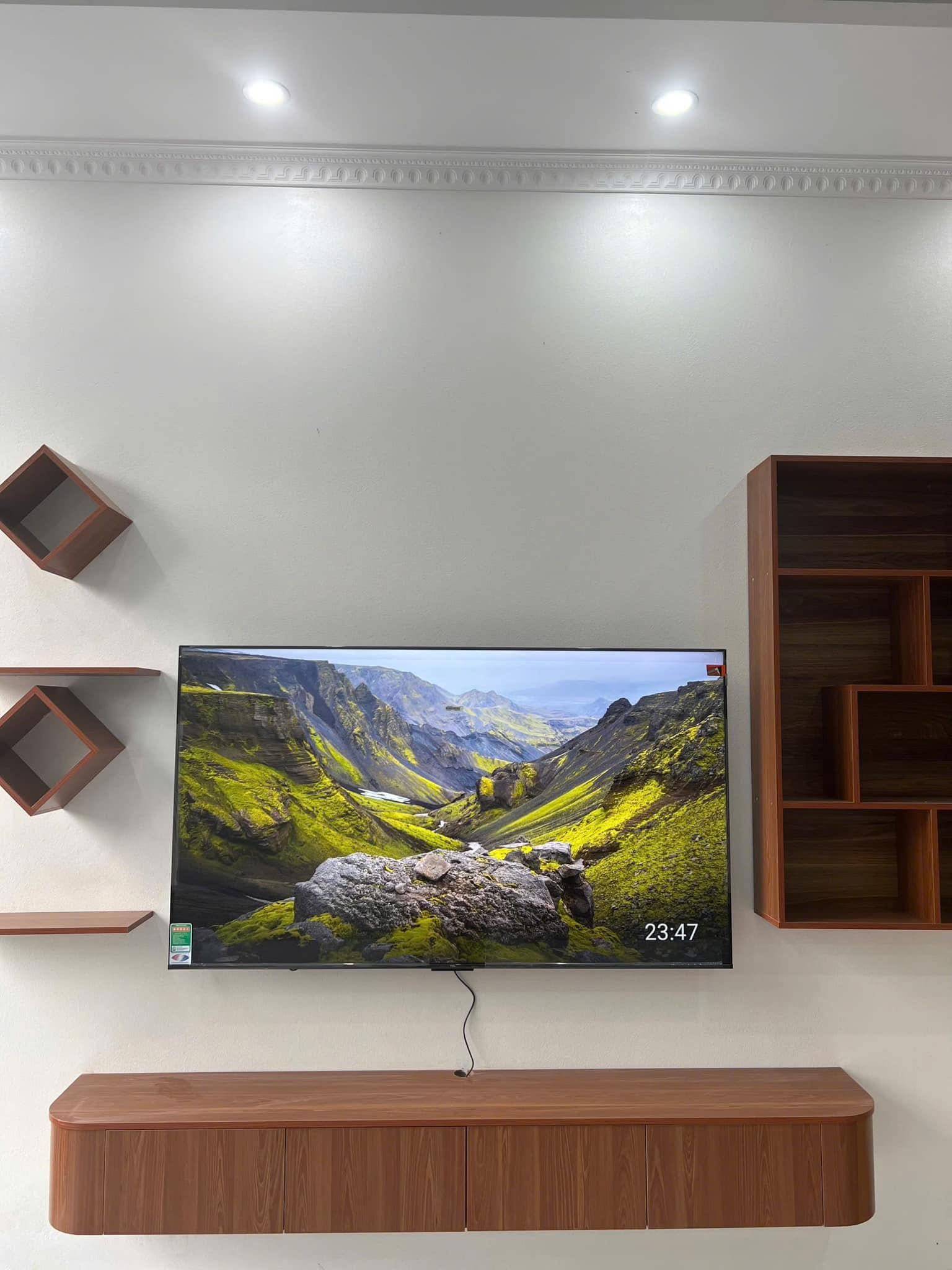 So sánh tivi Sony K-43S30 và tivi Casper 43FGK610, nên mua tivi 43 inch nào tốt hơn?