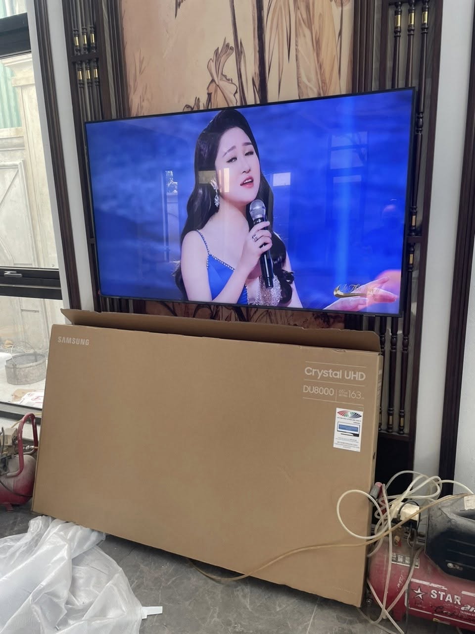 5 điểm nhấn đáng chú ý trên smart tivi Samsung 65 inch 4K UA65DU8000KXXV