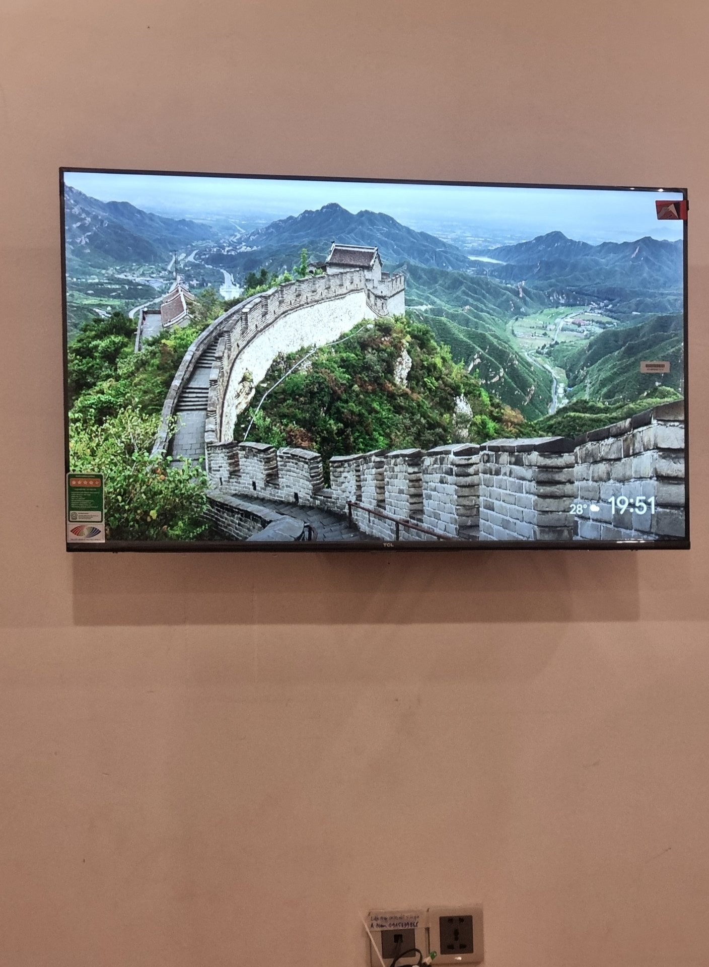Tivi TCL 43 inch Full HD 43S5400, mẫu tivi giá rẻ có thể đáp ứng đầy đủ tiện ích thông minh