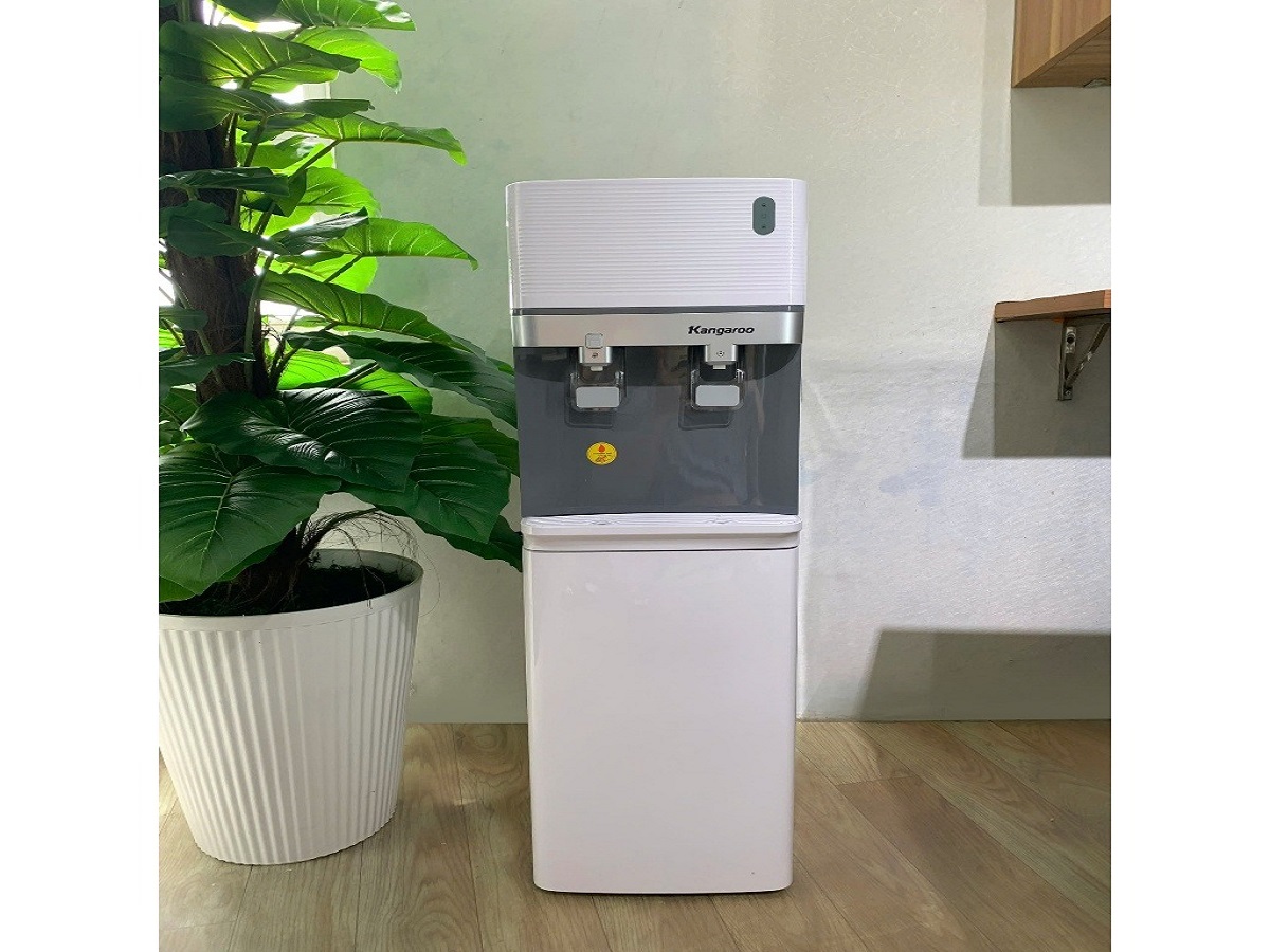 Tìm hiểu cây nước nóng lạnh Kangaroo 2 vòi KG35A2 sự lựa chọn hoàn hảo cho nước uống nóng lạnh ngay tại nhà
