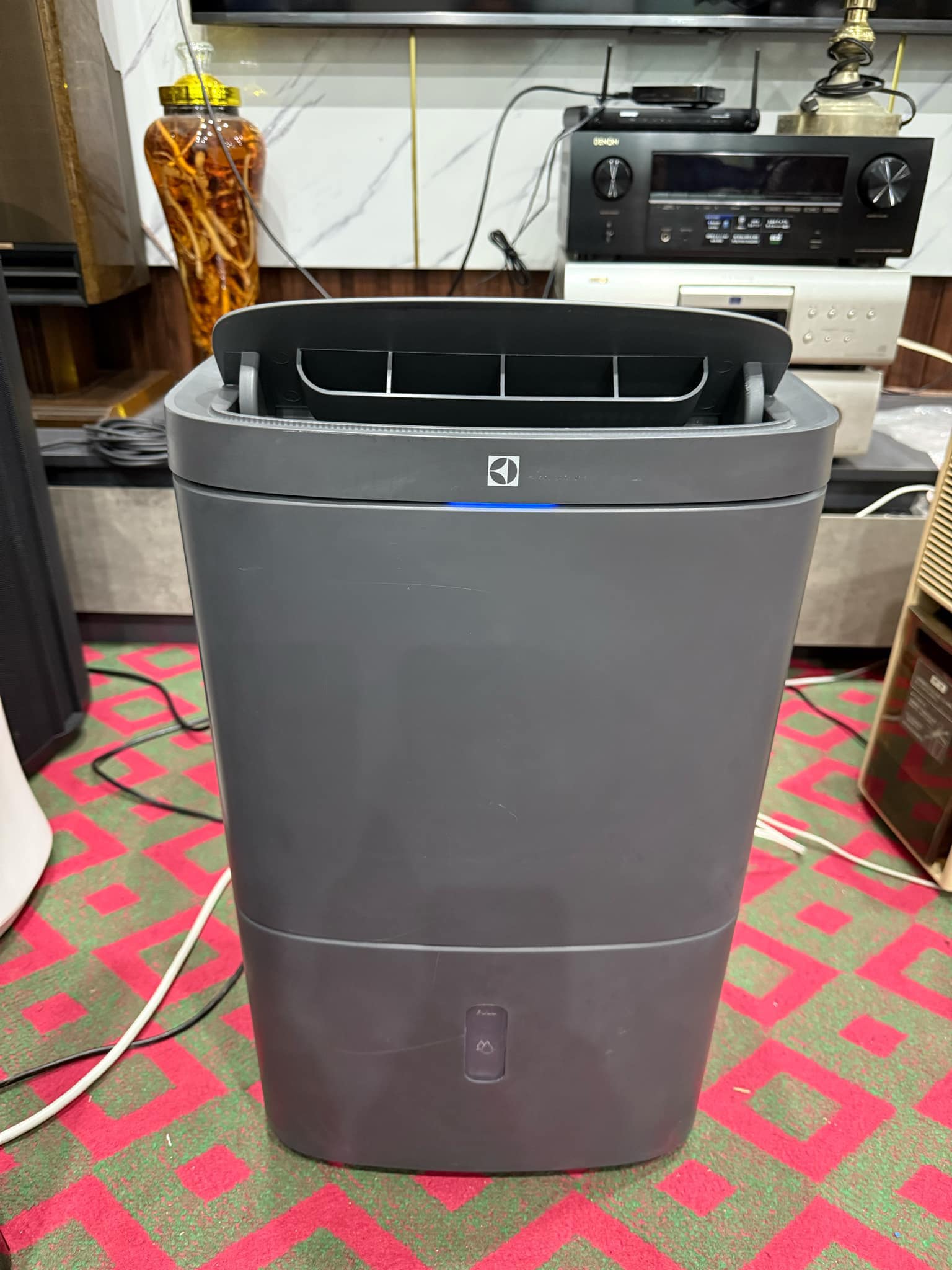 Đánh giá máy hút ẩm Electrolux EDH14TRBD2 có phải là sự lựa chọn tốt không?