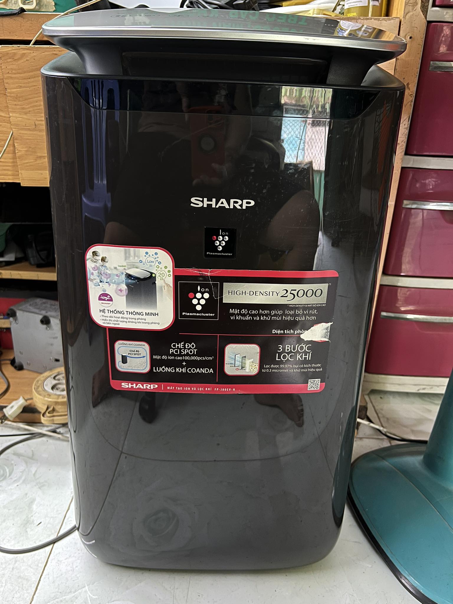 Review chi tiết về máy lọc không khí Sharp FP-J80EV-H có đặc điểm gì, có đáng mua không?