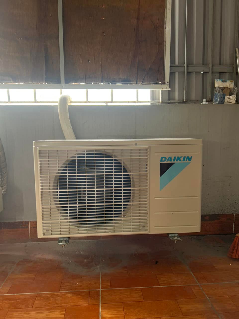 Điều hòa Daikin 1 chiều 9000btu FTF25XAV1V, lựa chọn tiết kiệm chi phí mà cực chất lượng