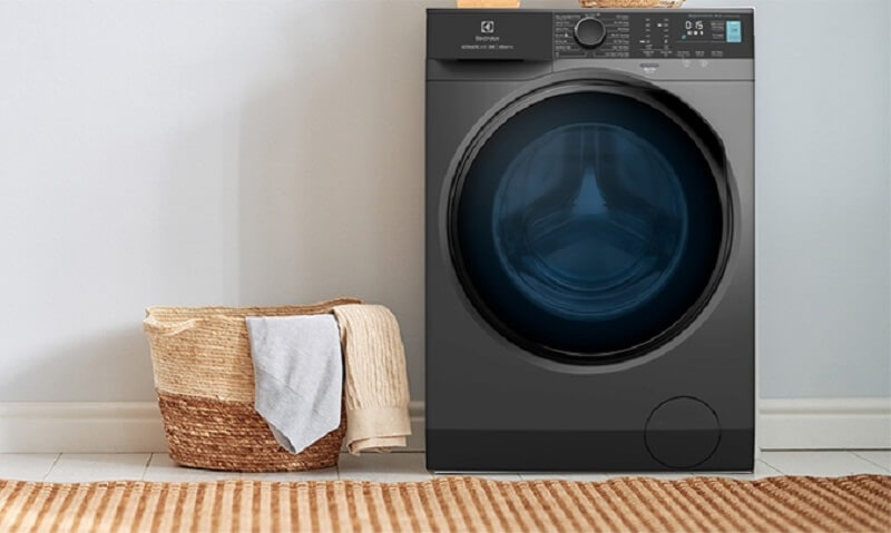 Bí quyết giặt sạch mọi vết bẩn với TOP 3 máy giặt Electrolux inverter thế hệ mới