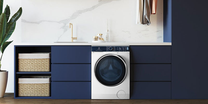 Máy giặt electrolux 11Kg EWF1142Q7WB  – Bảo vệ trang phục, diệt khuẩn hiệu quả cho gia đình bạn