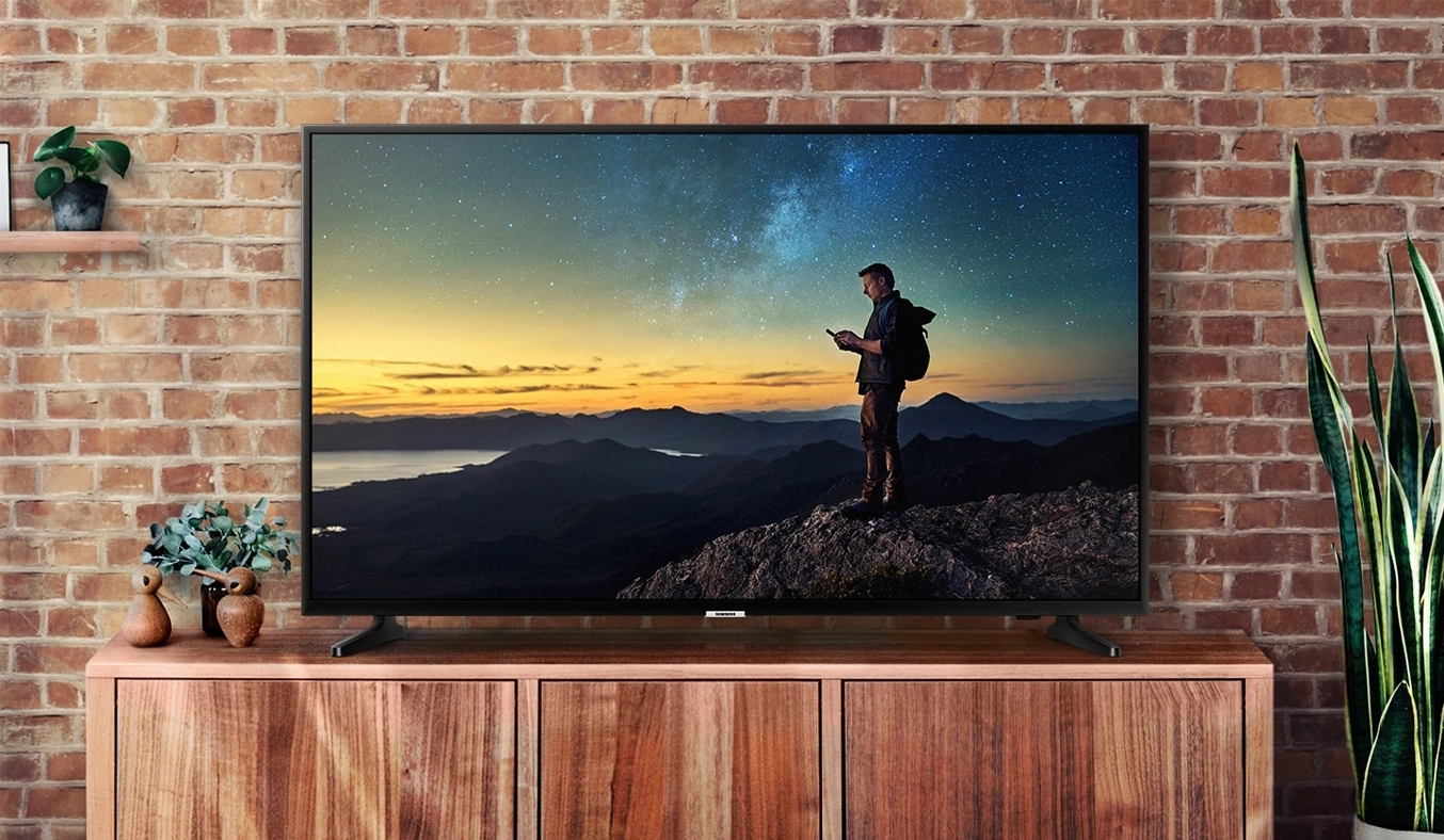 Smart Tivi Samsung 65 inch 4K UA65U8000FKXXV giá tốt – Mẫu mới 2025 đáng mua nhất