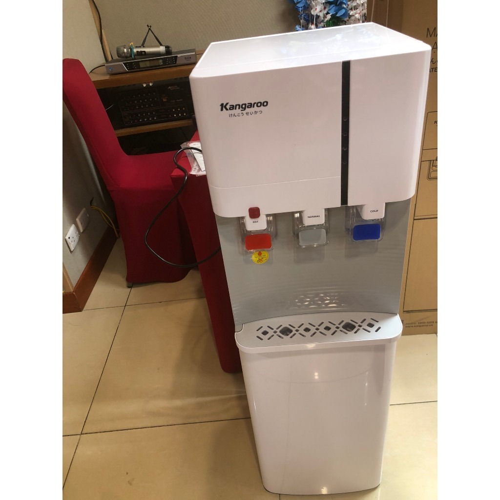 Cây nước nóng lạnh Kangaroo 3 vòi KG59A tinh hoa công nghệ cho cuộc sống hiện đại
