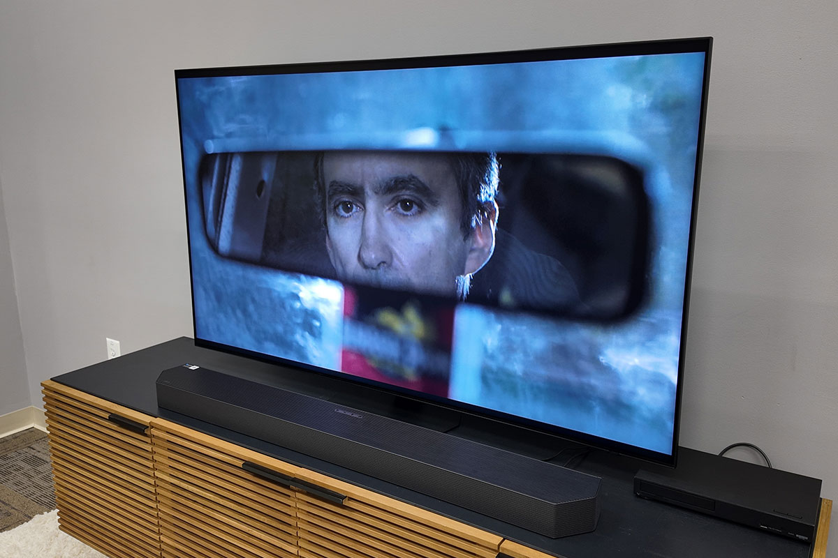 Đánh giá chi tiết tivi Samsung 98 inch 4K Neo QLED QA98QN90F có đặc điểm gì?