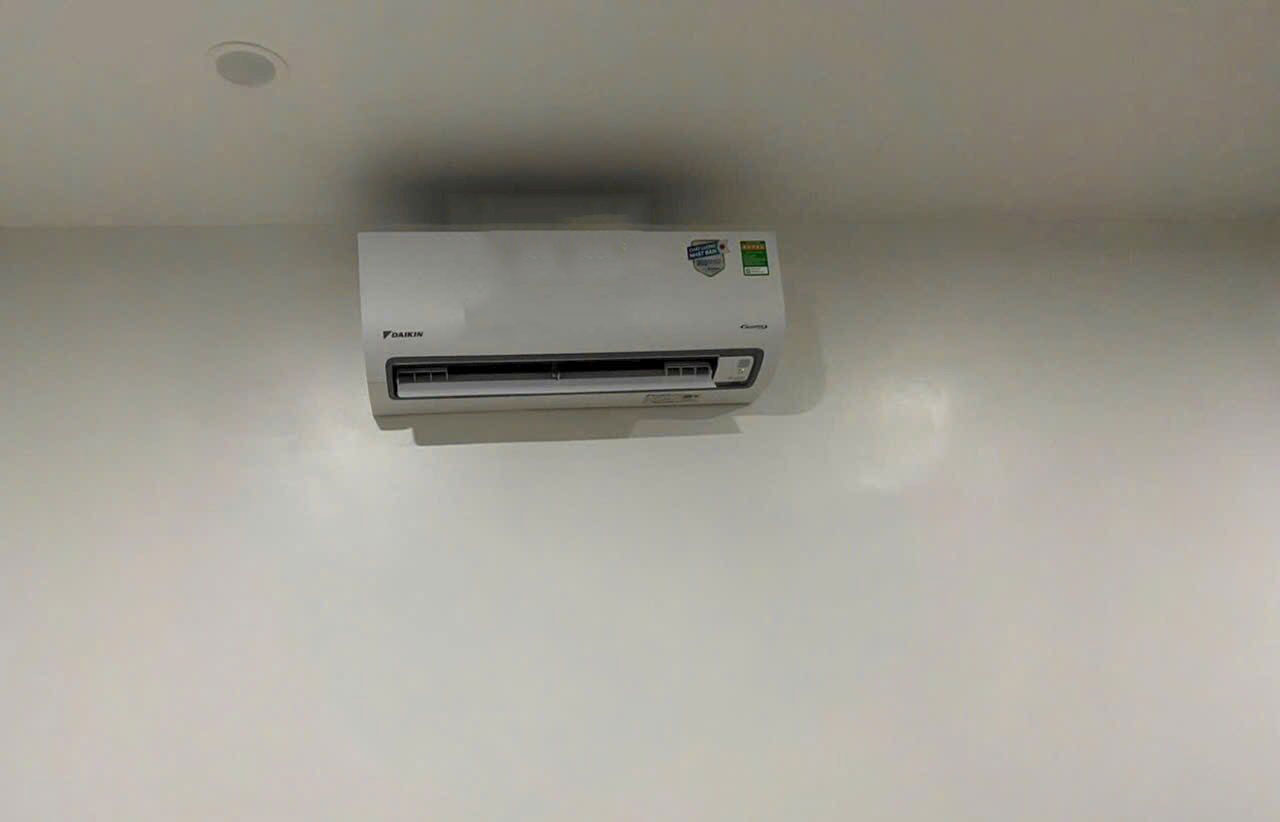 Review chi tiết điều hòa Daikin FTKB25ZVMV liệu có đáng đầu tư trong phân khúc dưới 10 triệu?