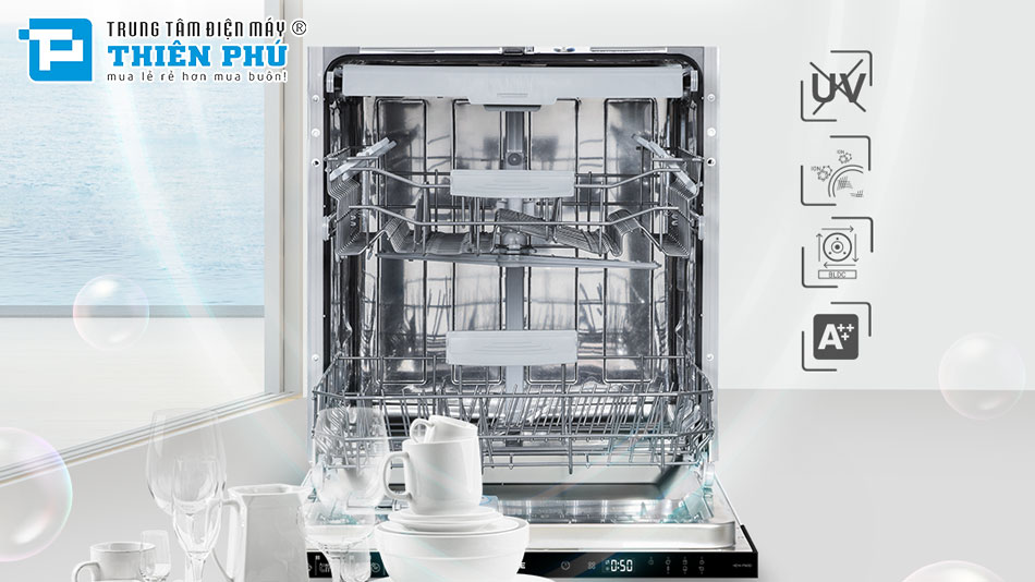 Công nghệ rửa bằng nước nóng: Đánh bay vết bẩn, diệt khuẩn tối ưu