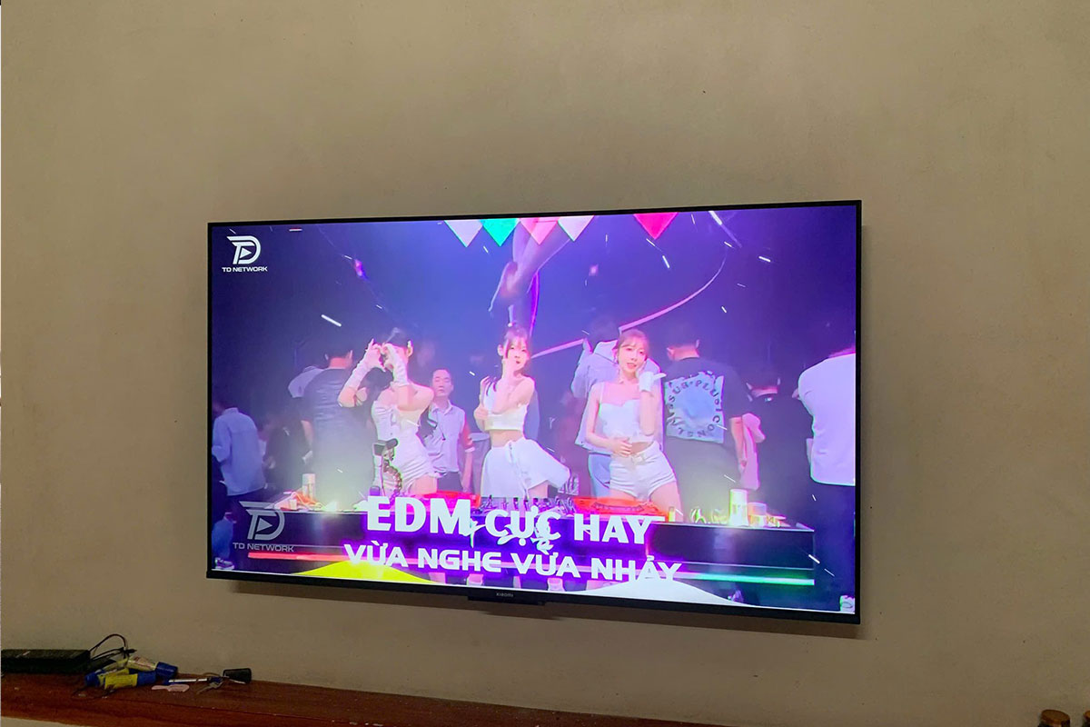 Top 3 tivi Samsung 43 inch đáng mua nhất 2025 có giá tốt, hình đẹp và công nghệ hiện đại
