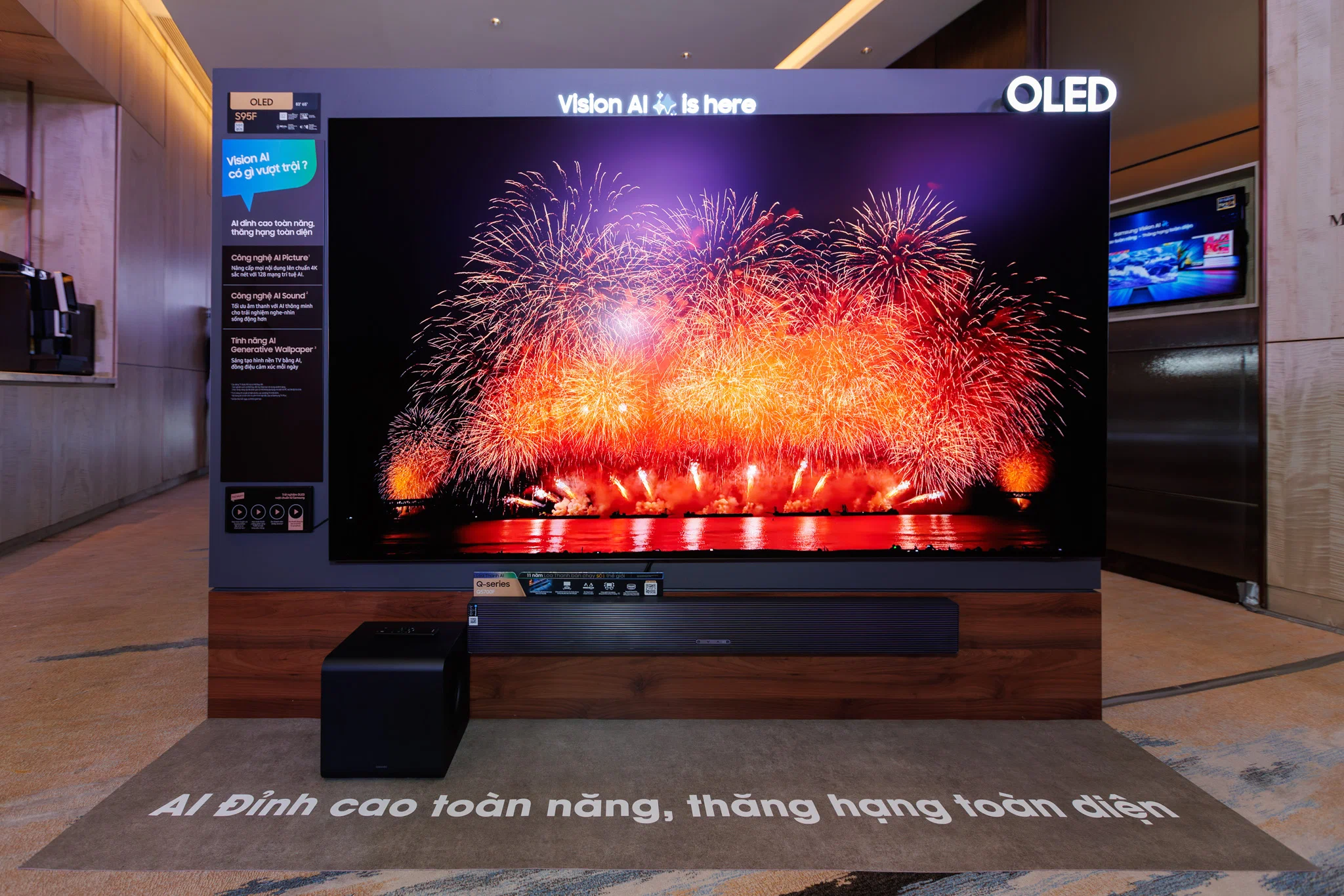Chất lượng OLED và AI Vision 2025 trên smart tivi Samsung 65 inch QA65S90FAEXXV có gì mới?