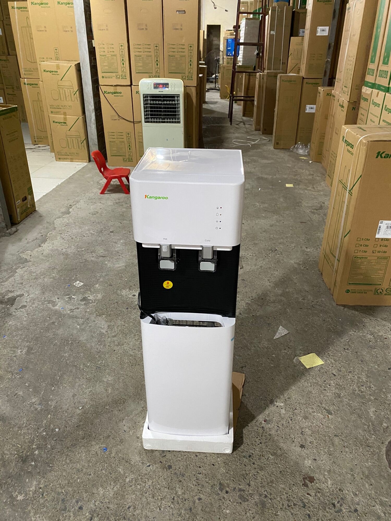 Cây nước nóng lạnh Kangaroo 2 vòi KG49A3 giải pháp công nghệ thông minh cho nguồn nước tiện nghi mỗi ngày