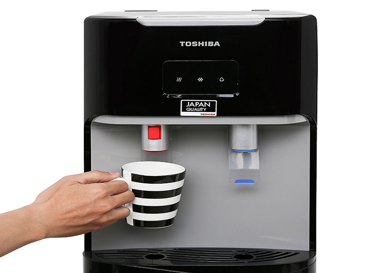 Cây nước nóng lạnh Toshiba 2 vòi RWF-W1669BV (K1) kết hợp giữa công nghệ hiện đại và hiệu suất ưu việt