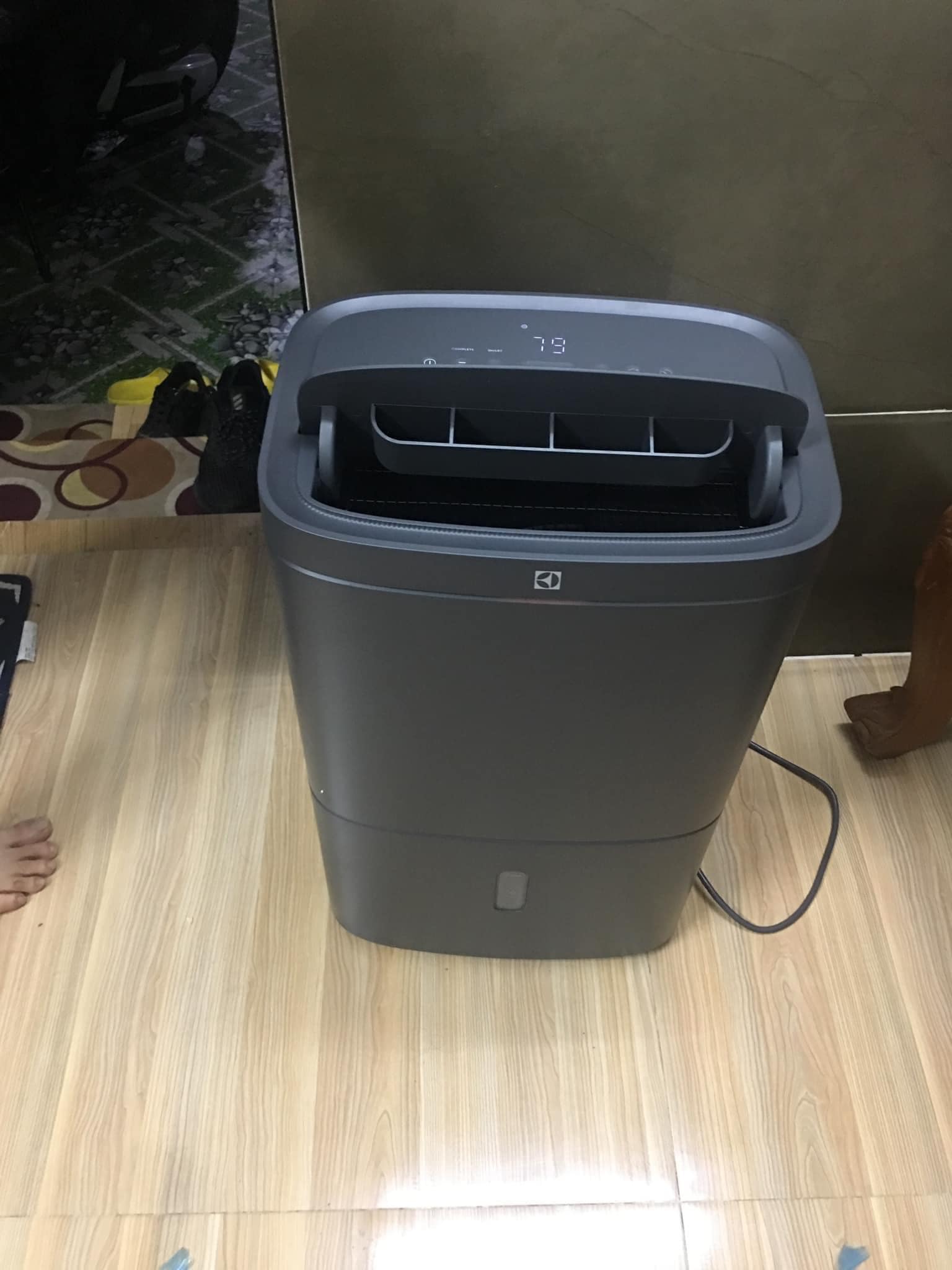 Lý do nhiều gia đình ưa chuộng máy hút ẩm Electrolux EDH14TRBD2 mặc dù có giá cao