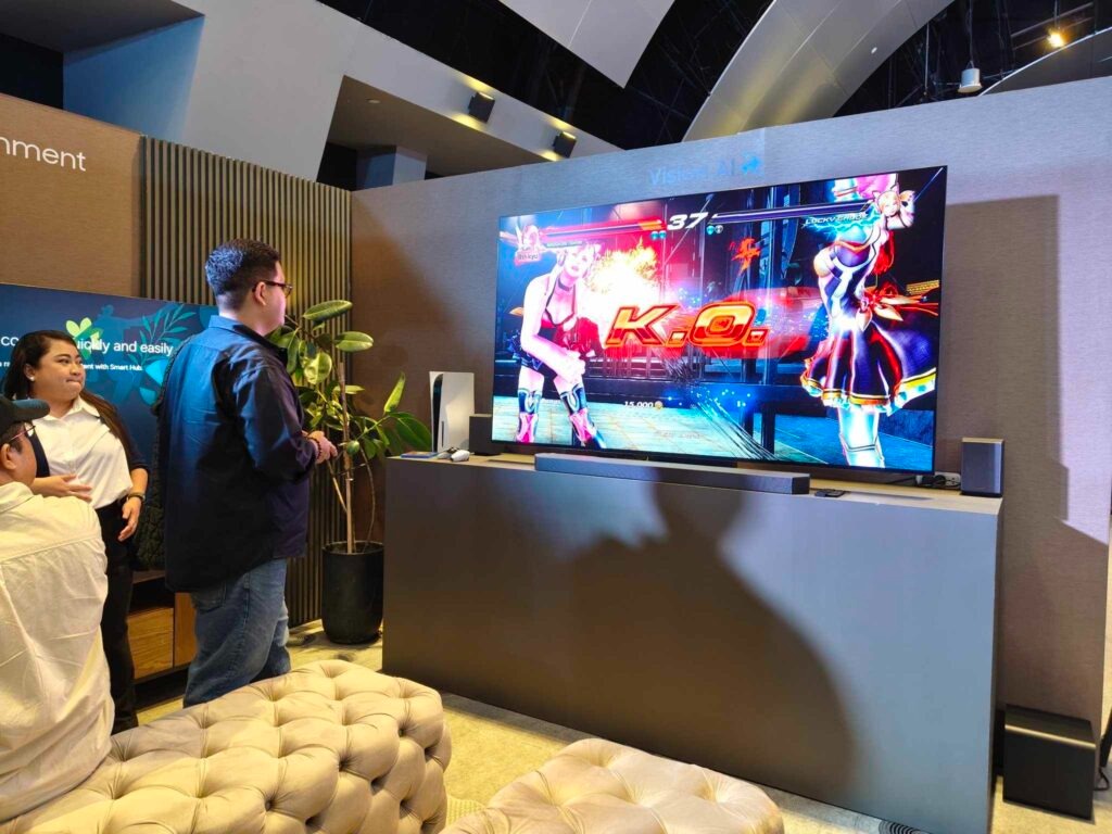 Review chi tiết về chất lượng của tivi Samsung QLED Vision AI QA75Q7FA ra mắt 2025