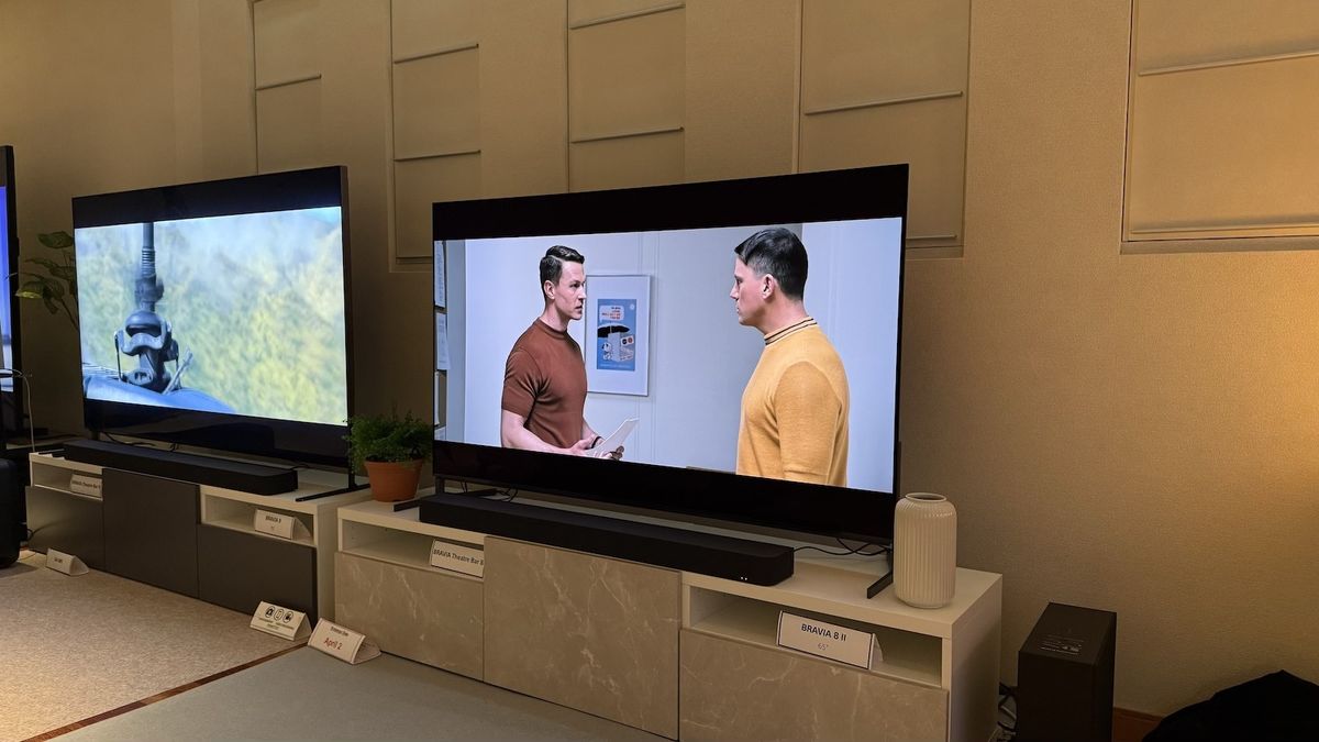 So sánh tivi Sony K-98XR50 và Samsung QA98QN90F, tivi 98 inch nào đáng mua hơn?
