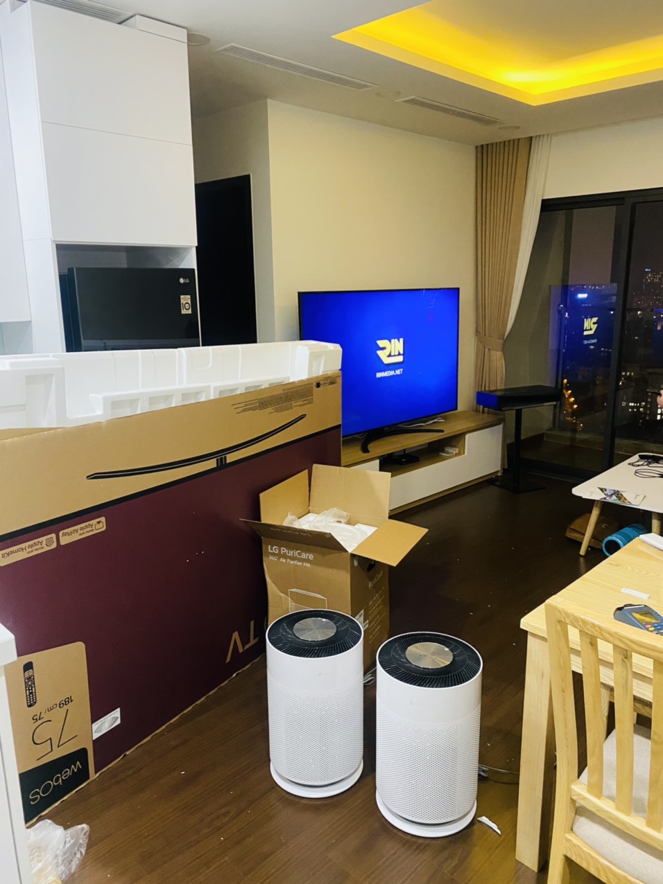 Review chi tiết máy lọc không khí LG PuriCare 360 HIT AS60GHWG0 có tốt không?