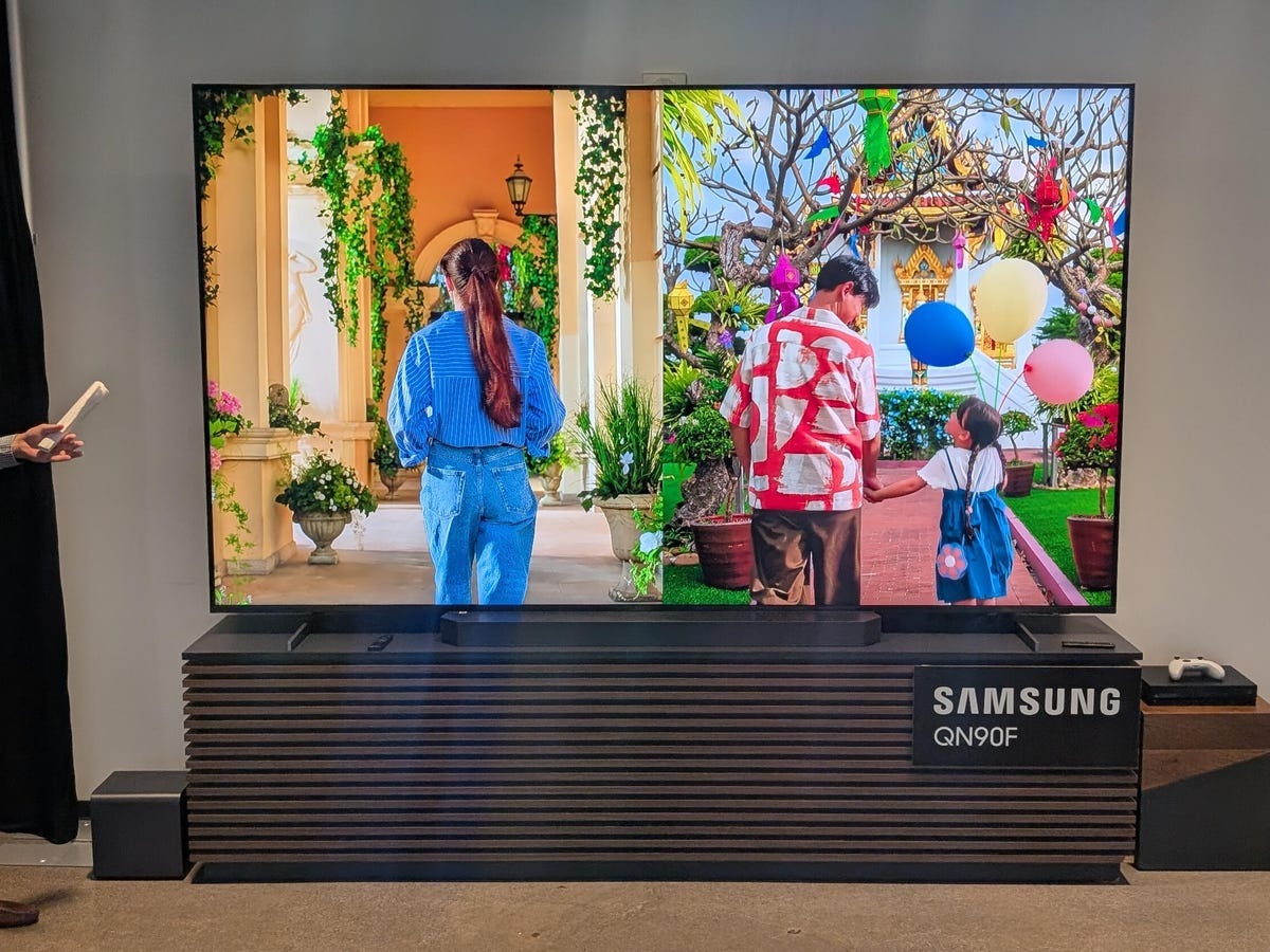 Review chi tiết về smart tivi Samsung Neo QLED 55 inch 4K QA55QN90F mới 2025