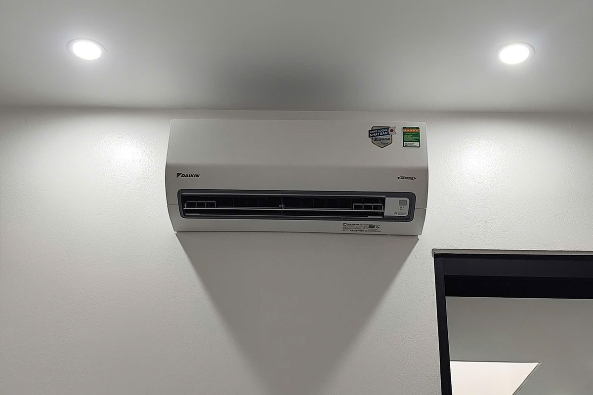 Điều hòa Daikin 18000btu FTKB50ZVMV, làm lạnh nhanh và kiểm soát độ ẩm cực tốt