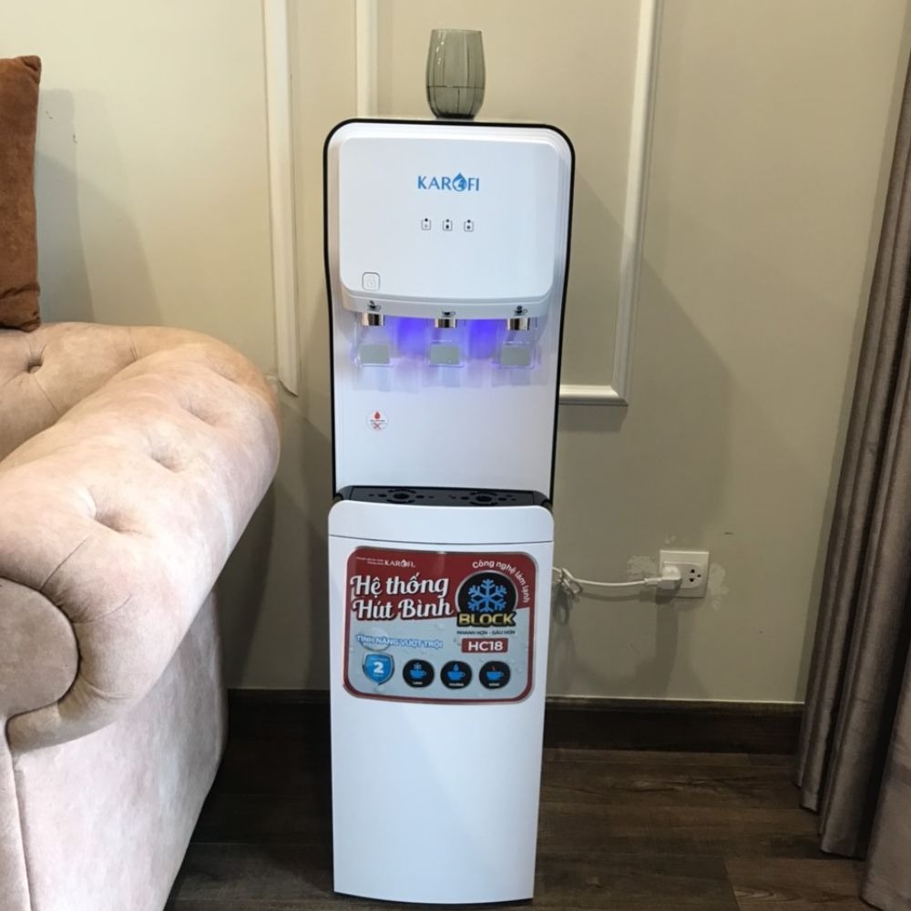 Đánh giá chi tiết cây nước nóng lạnh Karofi 3 vòi HC18 thiết kế sang trọng, vận hành bền bỉ